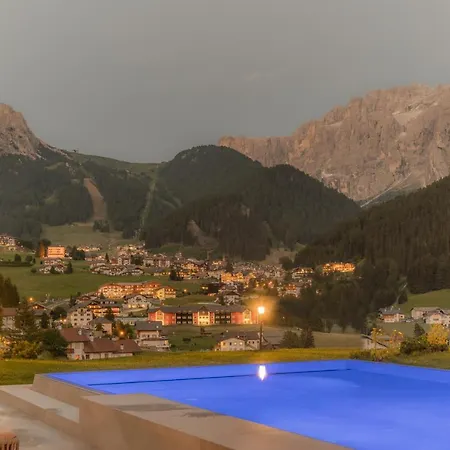 Otel Rodella Selva di Val Gardena